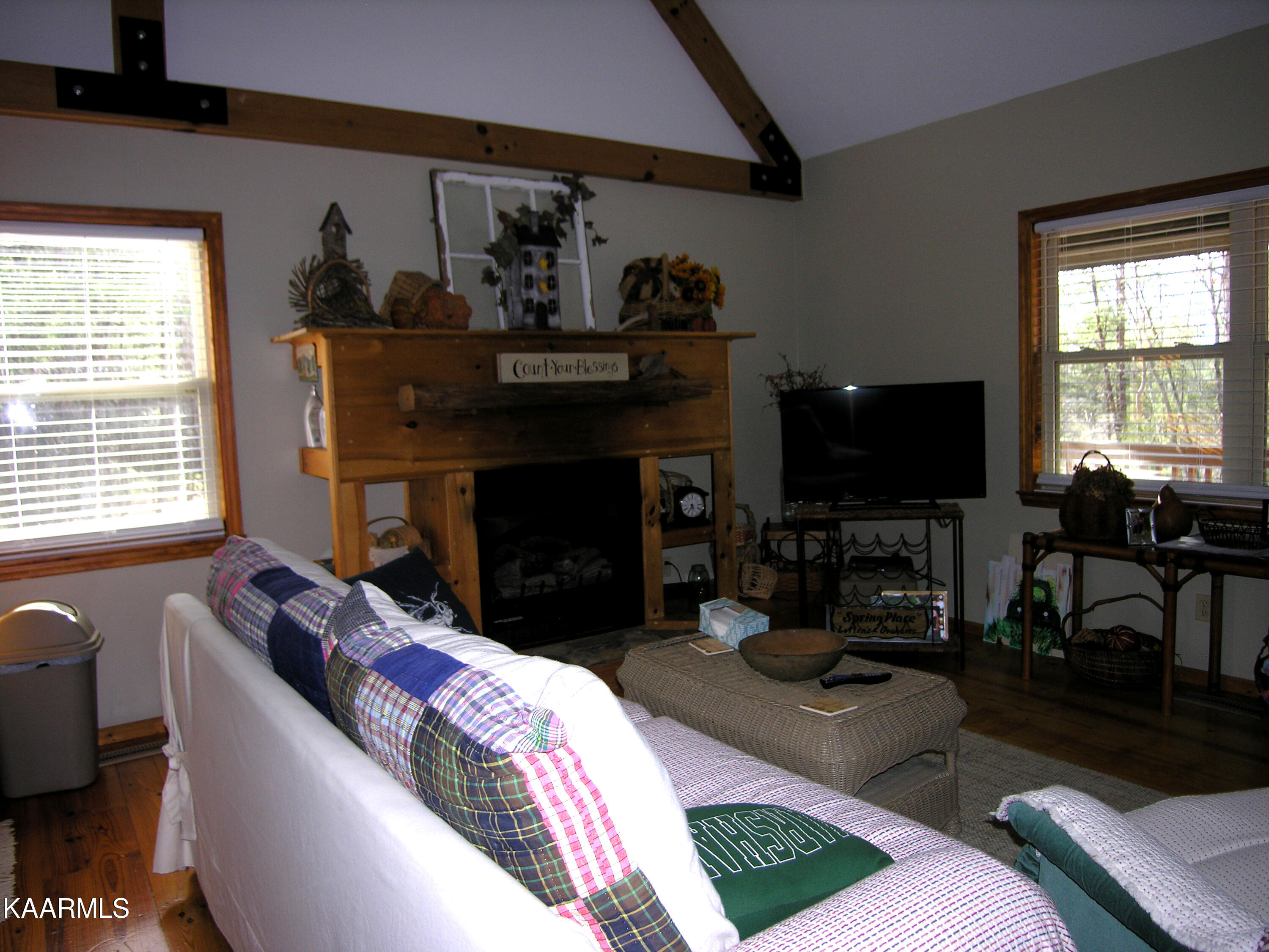1987 Tellico Reliance Road Reliance, TN 37369 - Photo 31 of 44 Living area
