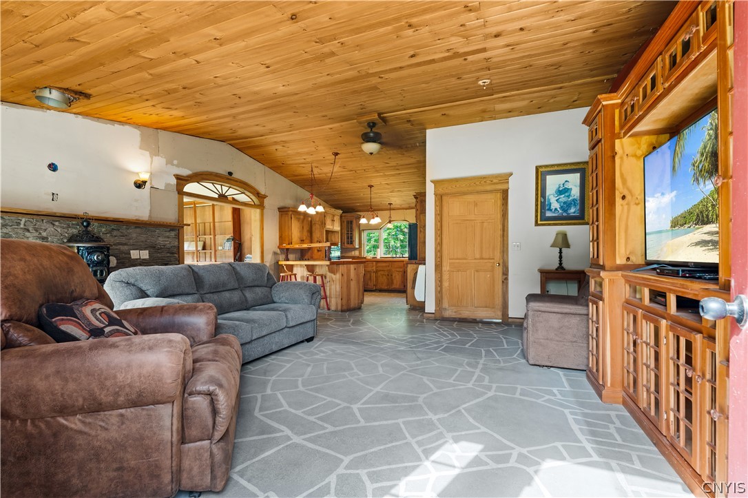 8997 Plank Road Trenton, NY 13438 - Photo 9 of 44