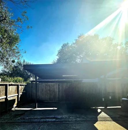 $1,495 | 5853 Village Forest Court, Houston, TX 77092