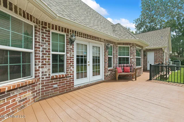 $475,000 | 19 Long Lake, Carriere, MS 39426