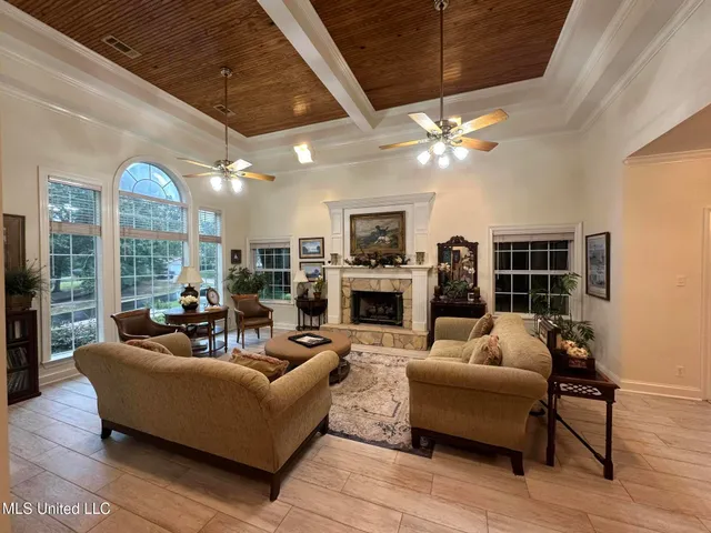 $475,000 | 19 Long Lake, Carriere, MS 39426