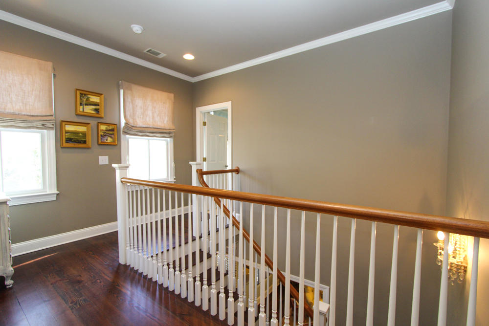 253 Ponsbury Road Mount Pleasant, SC 29464 - Photo 12 of 32 Second floor landing