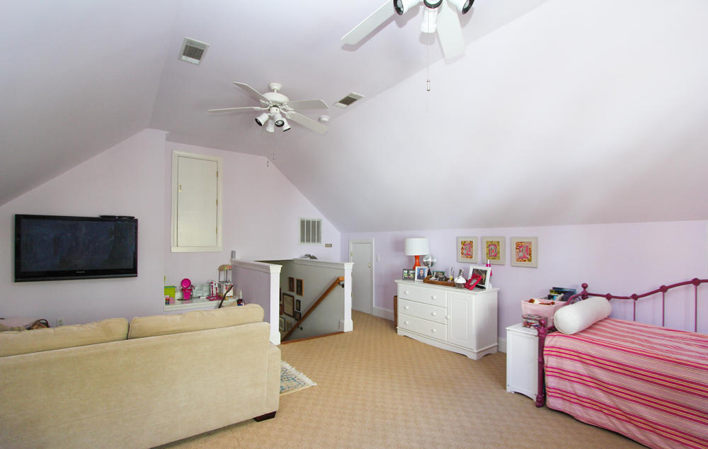 253 Ponsbury Road Mount Pleasant, SC 29464 - Photo 20 of 32 Bonus room view 2