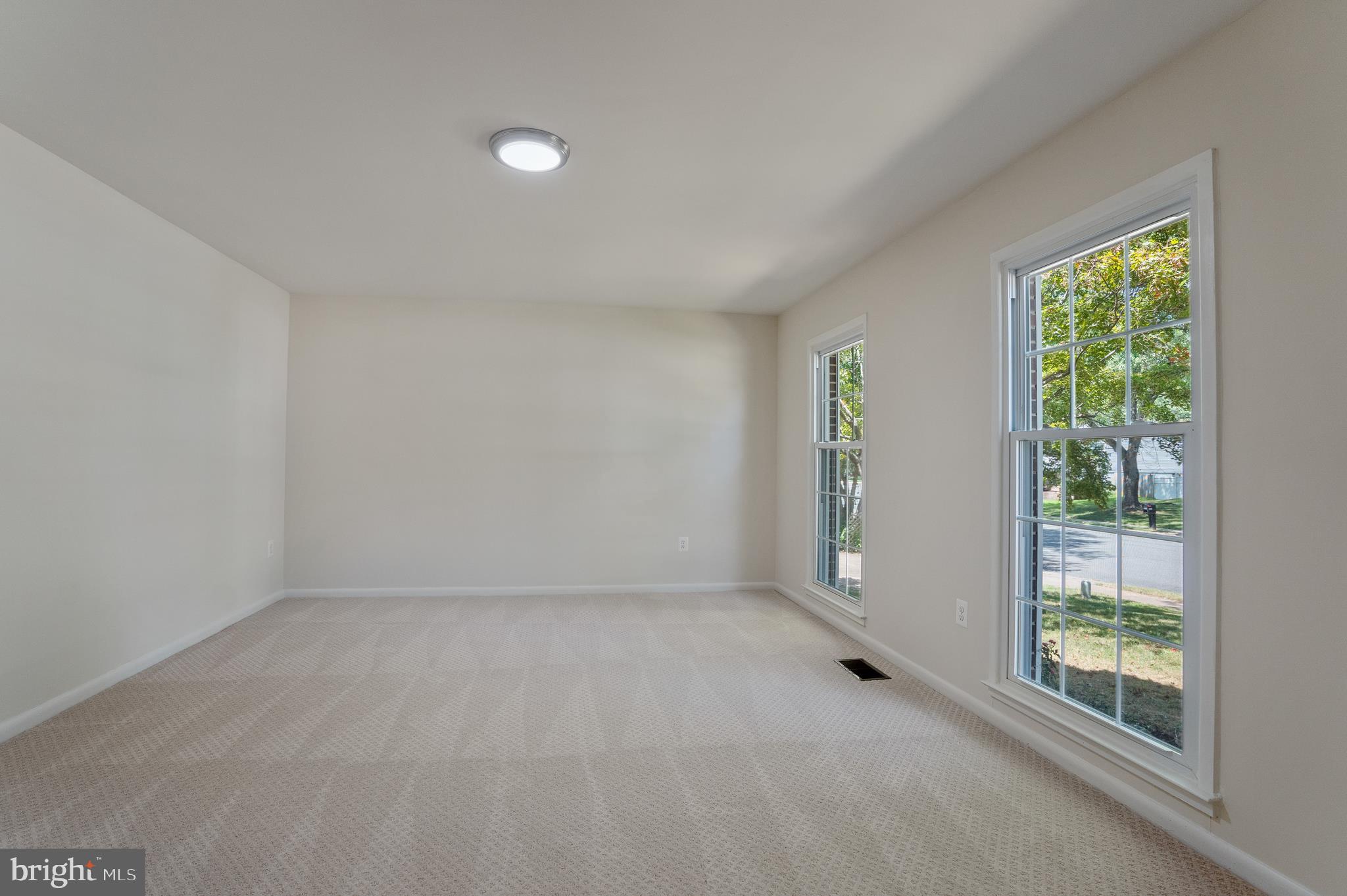 13486 Keytone Road Woodbridge, VA 22193 - Photo 30 of 47 Gallery Image 30