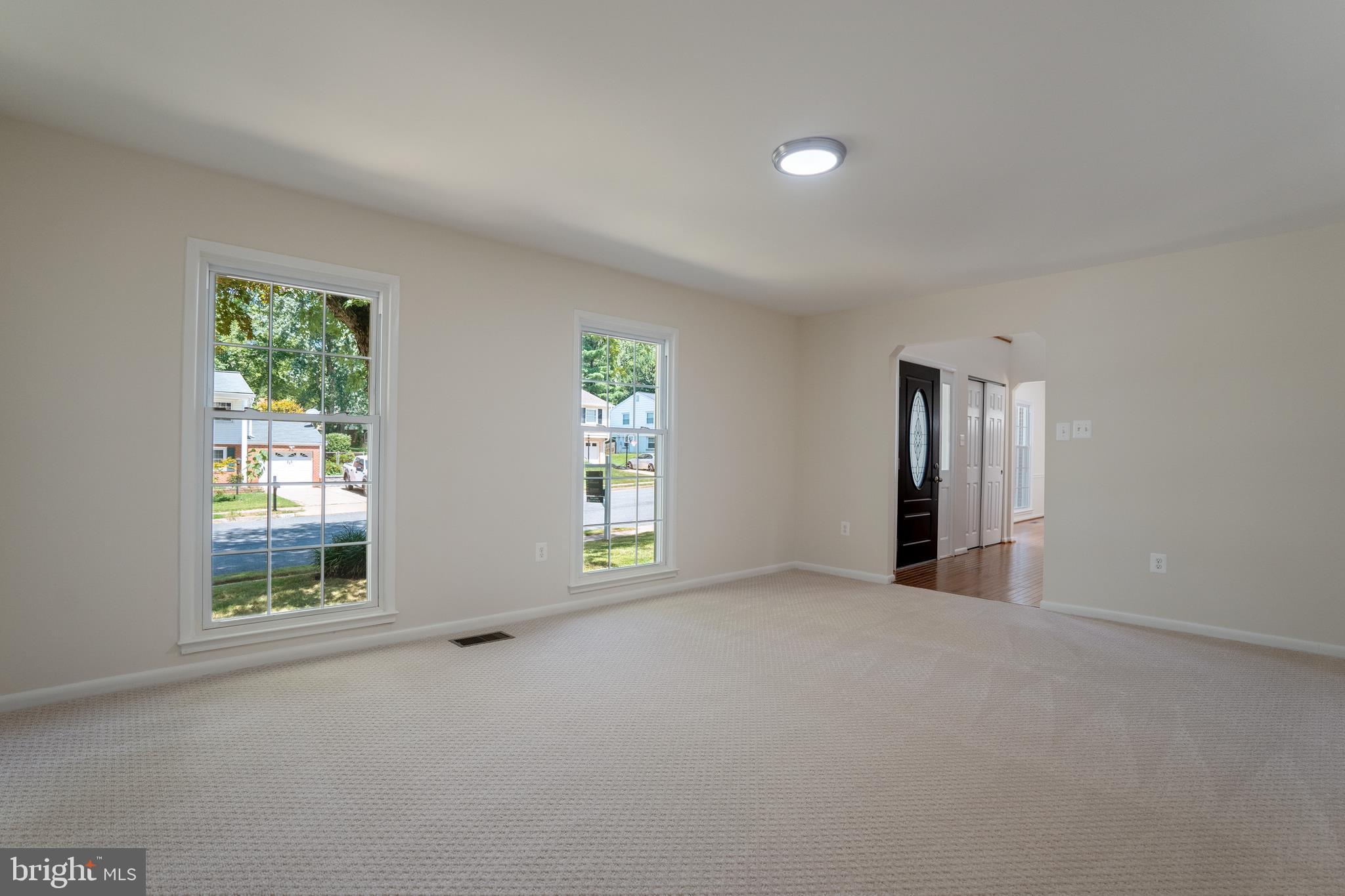 13486 Keytone Road Woodbridge, VA 22193 - Photo 31 of 47 Gallery Image 31