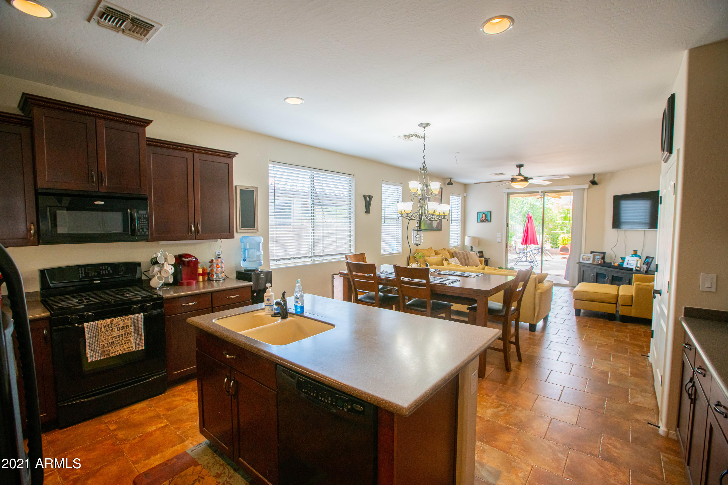 7344 West Beverly Road Laveen, AZ 85339 - Photo 4 of 18 Beverly_Photos-4