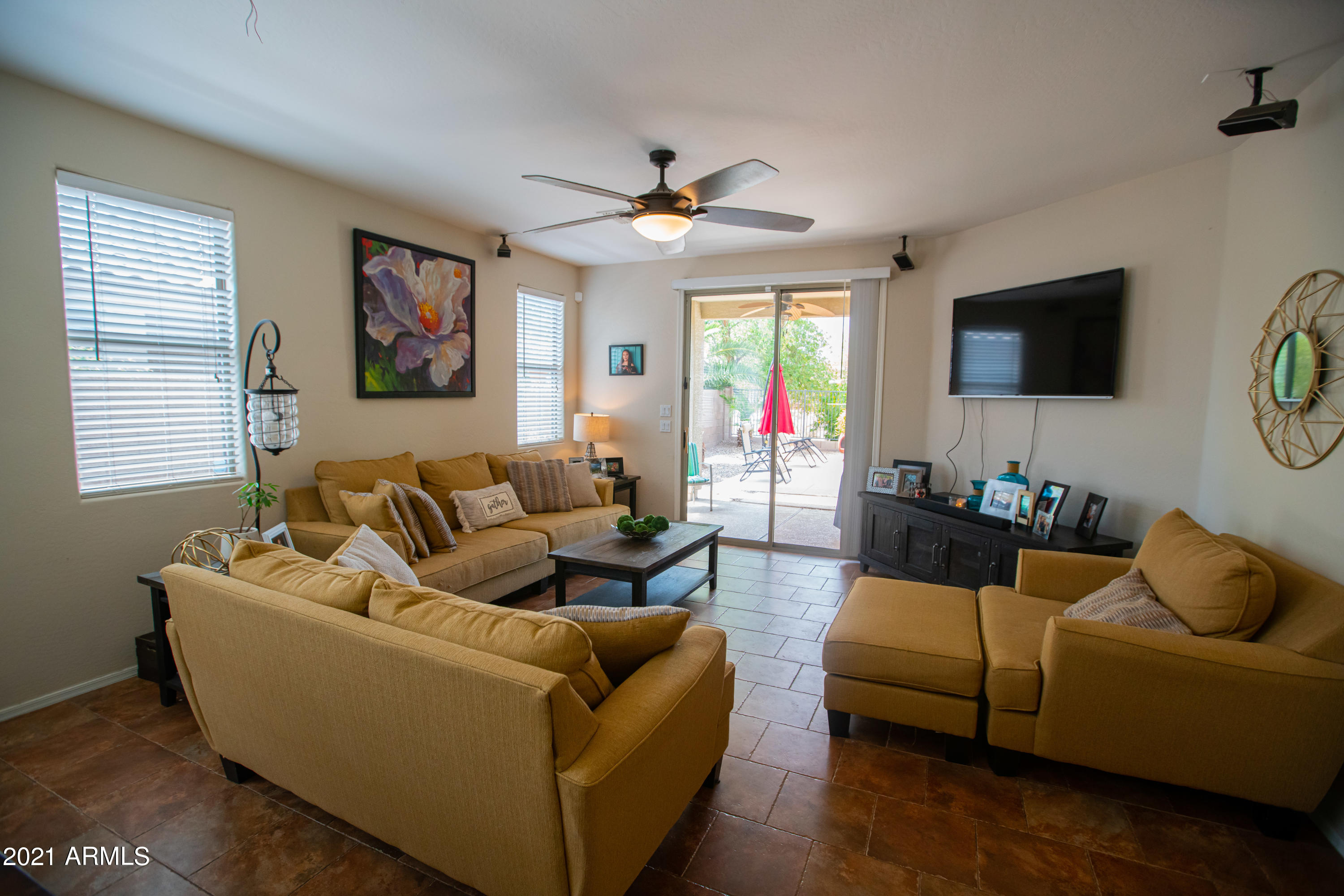 7344 West Beverly Road Laveen, AZ 85339 - Photo 8 of 18 Beverly_Photos-8