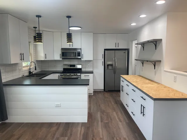 $2,750 | 2727 Florann Drive, Fitchburg, WI 53711