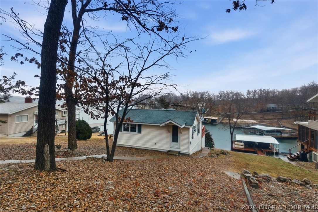 159 El Lago Circle Climax Springs, MO 65324 - Photo 3 of 32