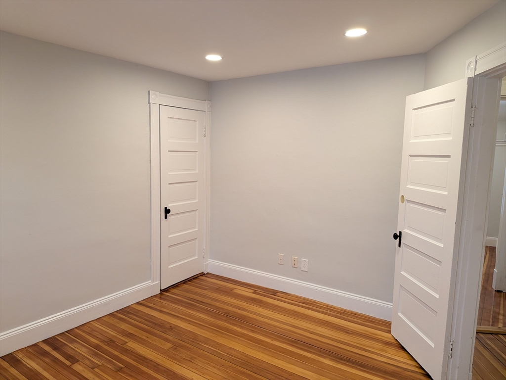 91 Wallingford Road, Unit 3 Boston, MA 02135 - Photo 14 of 19