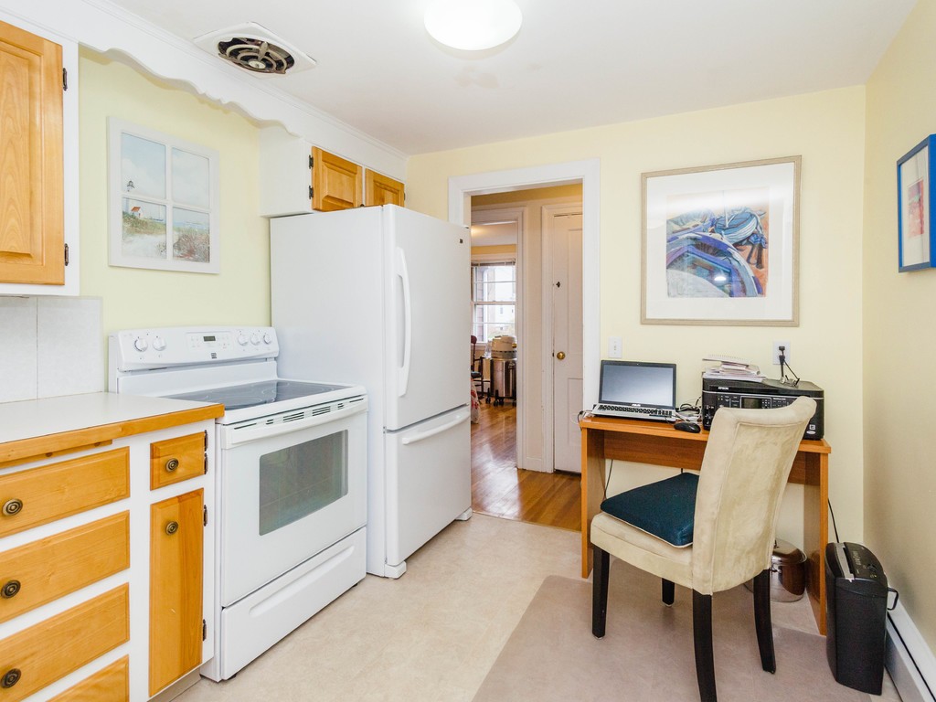 100 Hawthorne Road Waltham, MA 02451 - Photo 15 of 29 Gallery Image 15