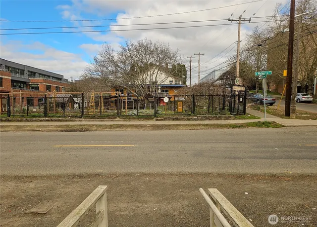 $800,000 | 2435 South Walker Street, Seattle, WA 98144