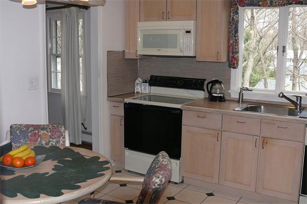 34 Trayer Road Canton, MA 02021 - Photo 19 of 30 Gallery Image 19