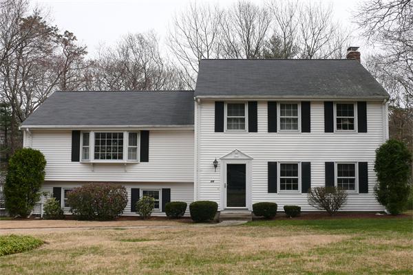 34 Trayer Road Canton, MA 02021 - Photo 2 of 30 Gallery Image 2