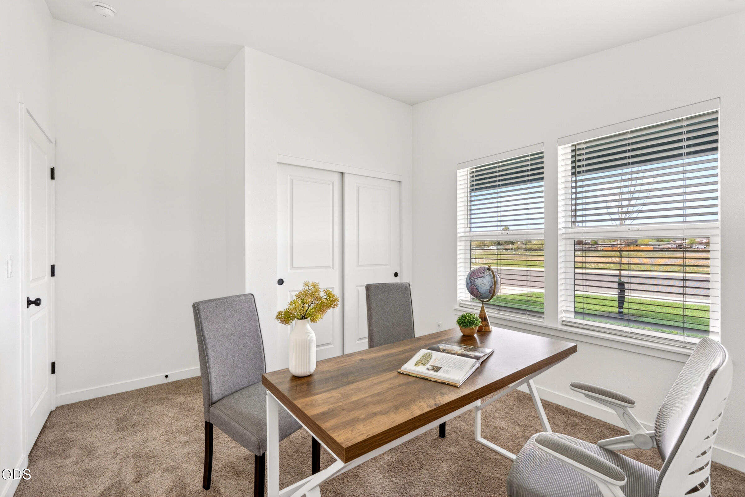 202 Southeast Peppermint Loop, Unit 20 Culver, OR 97734 - Photo 5 of 23