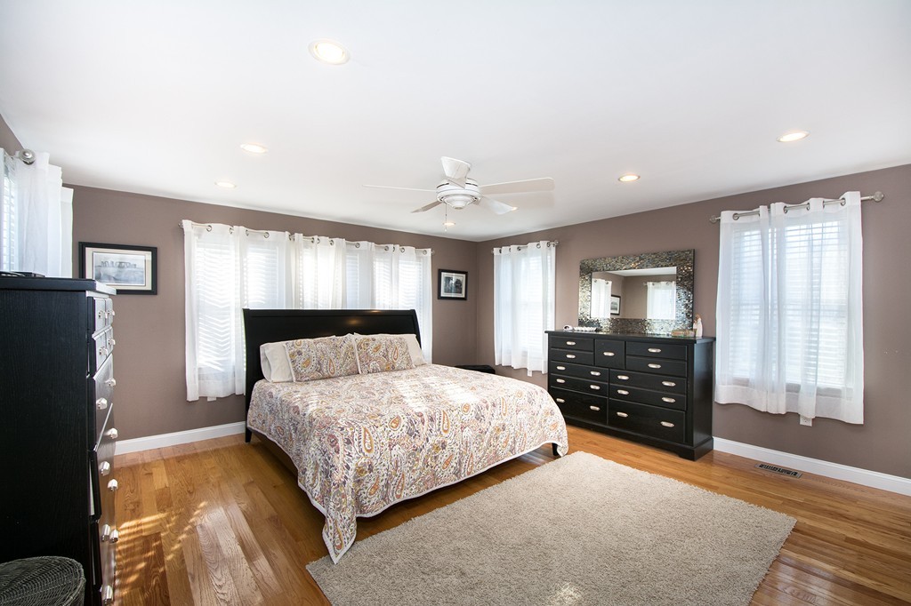 12 Seamore Road Scituate, MA 02066 - Photo 15 of 29