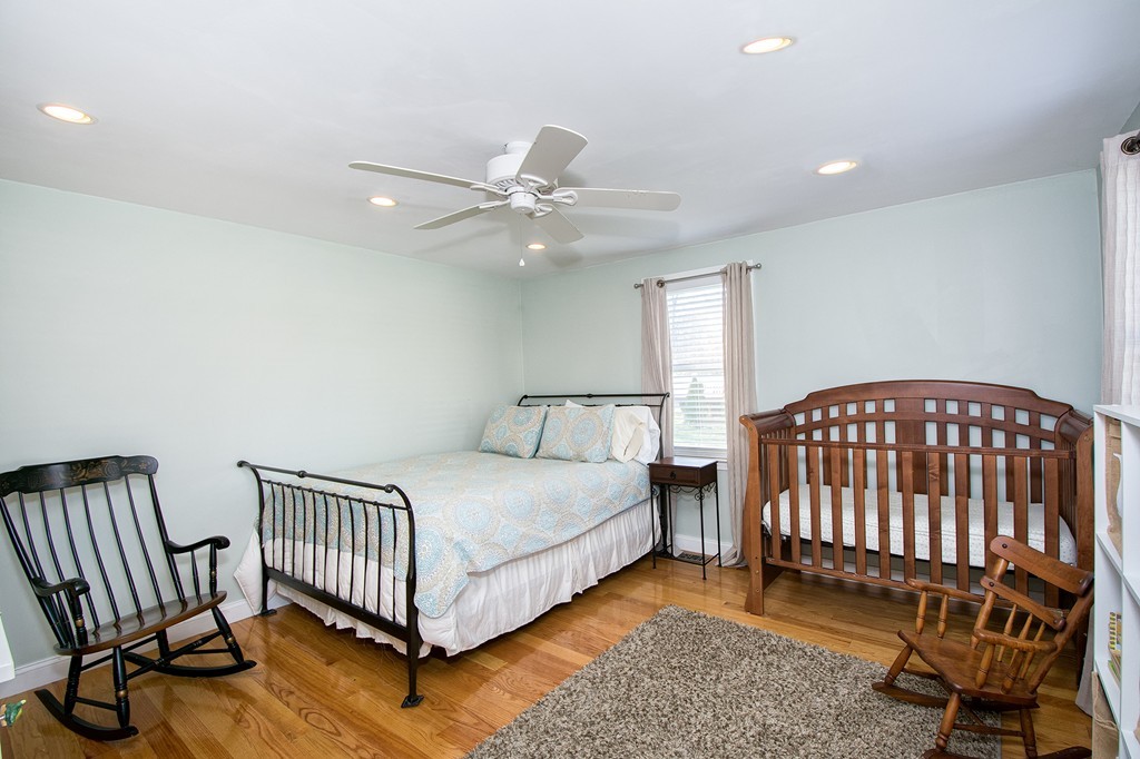12 Seamore Road Scituate, MA 02066 - Photo 18 of 29