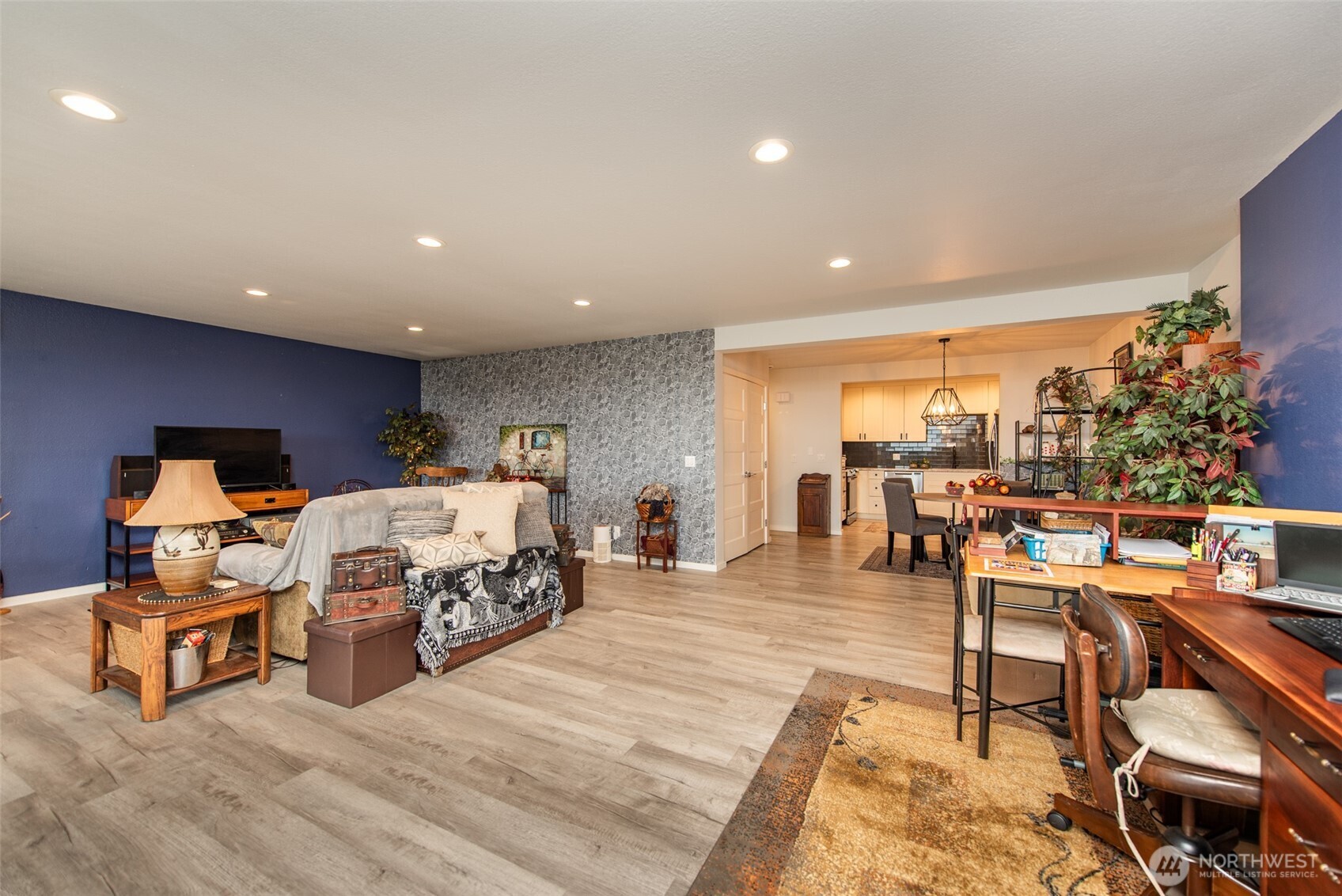 1301 South 3rd Avenue, Unit 1AL Sequim, WA 98382 - Photo 8 of 35