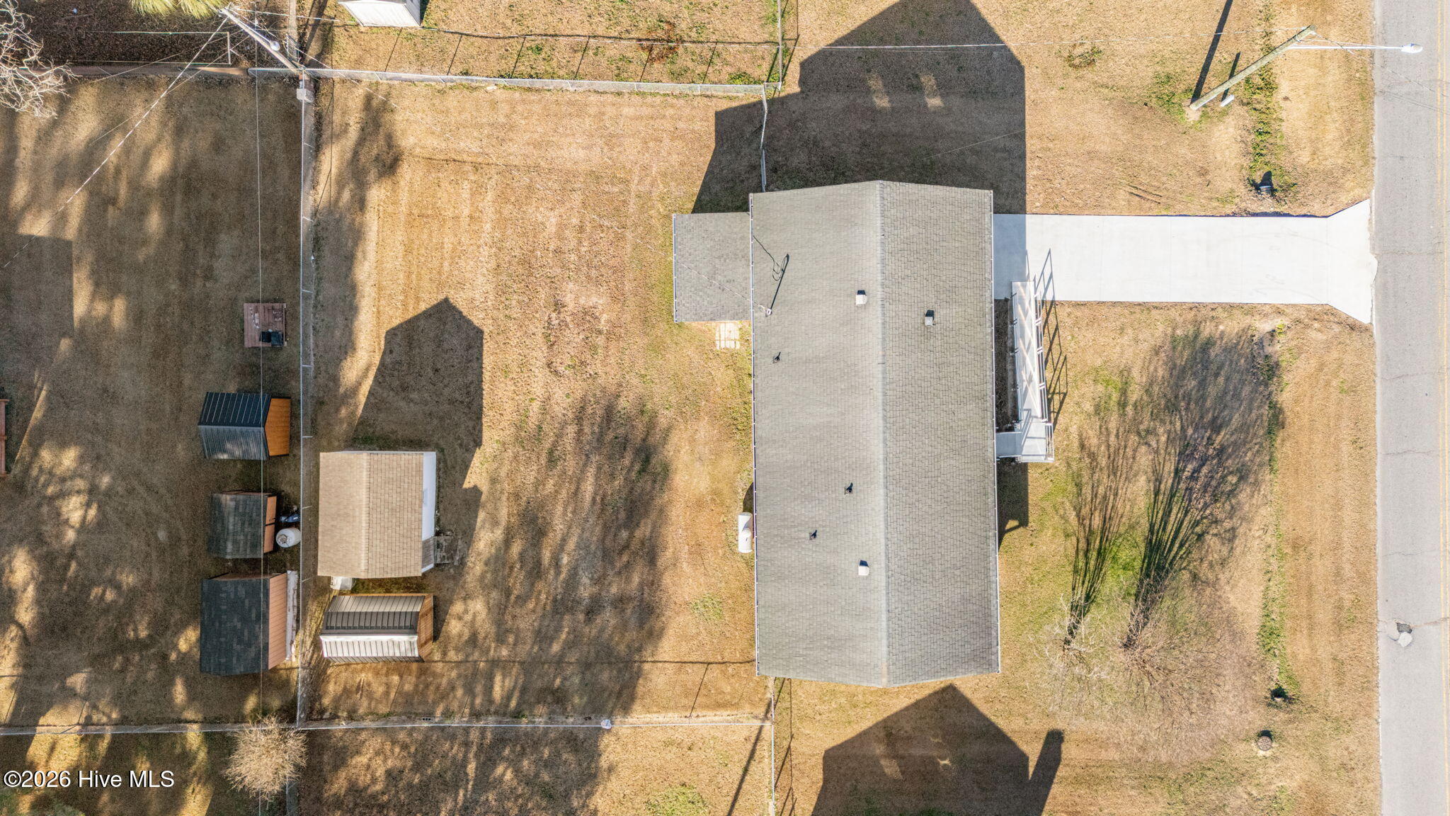 3992 Sunny Lane Ayden, NC 28513 - Photo 9 of 39 11-web-or-mls-DJI_20251216141449_0527_D