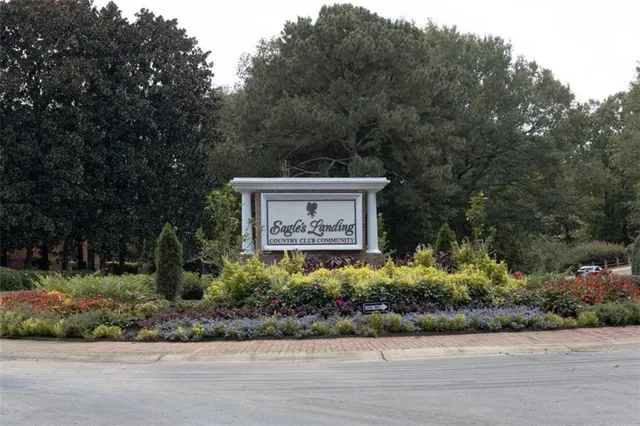 a car parked in front of a building