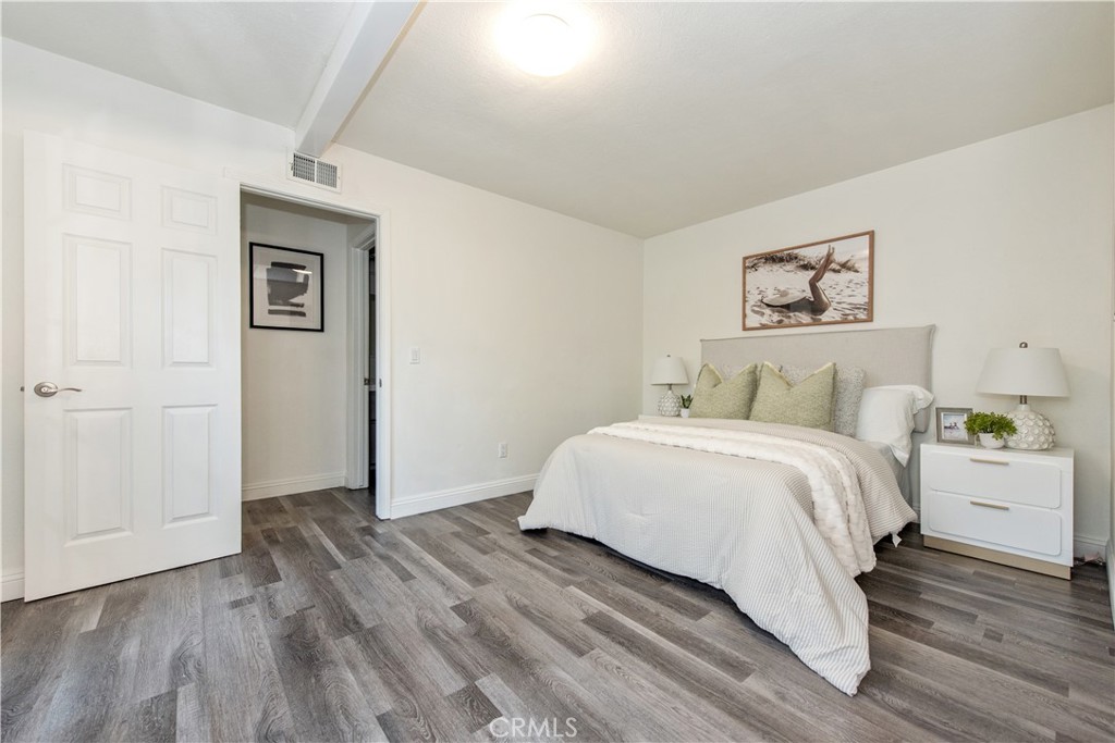 1 Emperor Irvine, CA 92604 - Photo 25 of 31