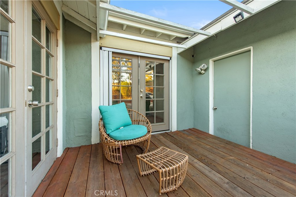 1 Emperor Irvine, CA 92604 - Photo 6 of 31