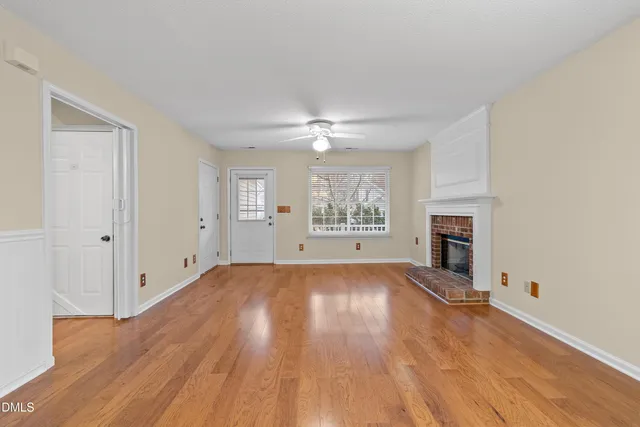 $2,100 | 6 Tinsbury Place, Durham, NC 27713