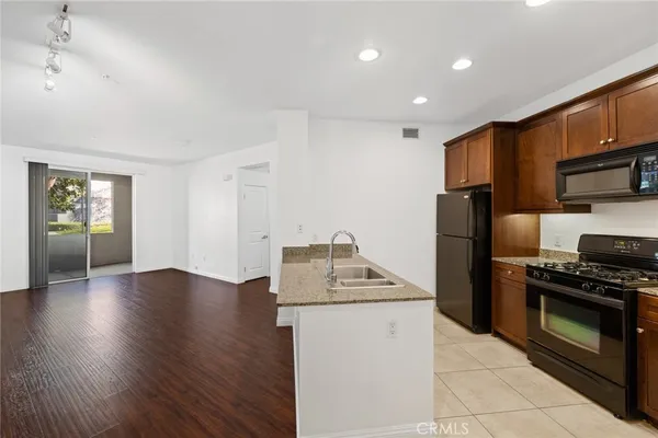 $2,650 | 1158 Scholarship, Irvine, CA 92612
