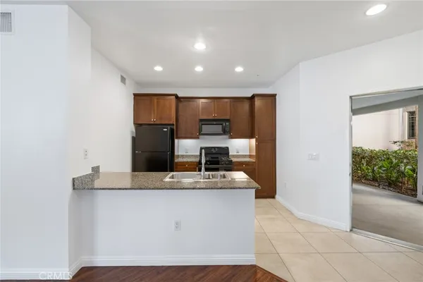 $2,650 | 1158 Scholarship, Irvine, CA 92612