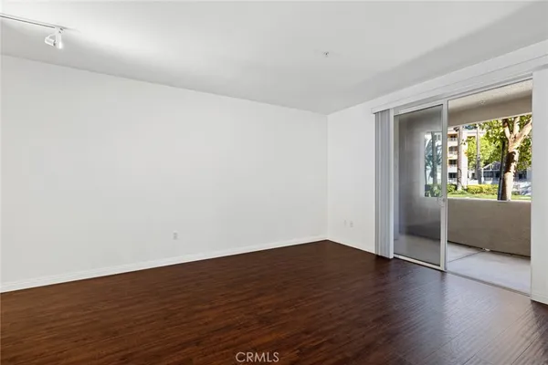 $2,650 | 1158 Scholarship, Irvine, CA 92612