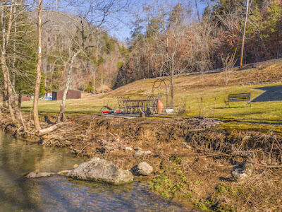 4361 Chestnut Ridge Road Eidson, TN 37731 - Photo 17 of 42 D9F9BE98-BA25-4EFD-BEC2-F258589F6E19