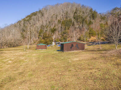4361 Chestnut Ridge Road Eidson, TN 37731 - Photo 21 of 42 F078C0BD-1E7E-4A3D-B2B0-CCCD23FAA2AA