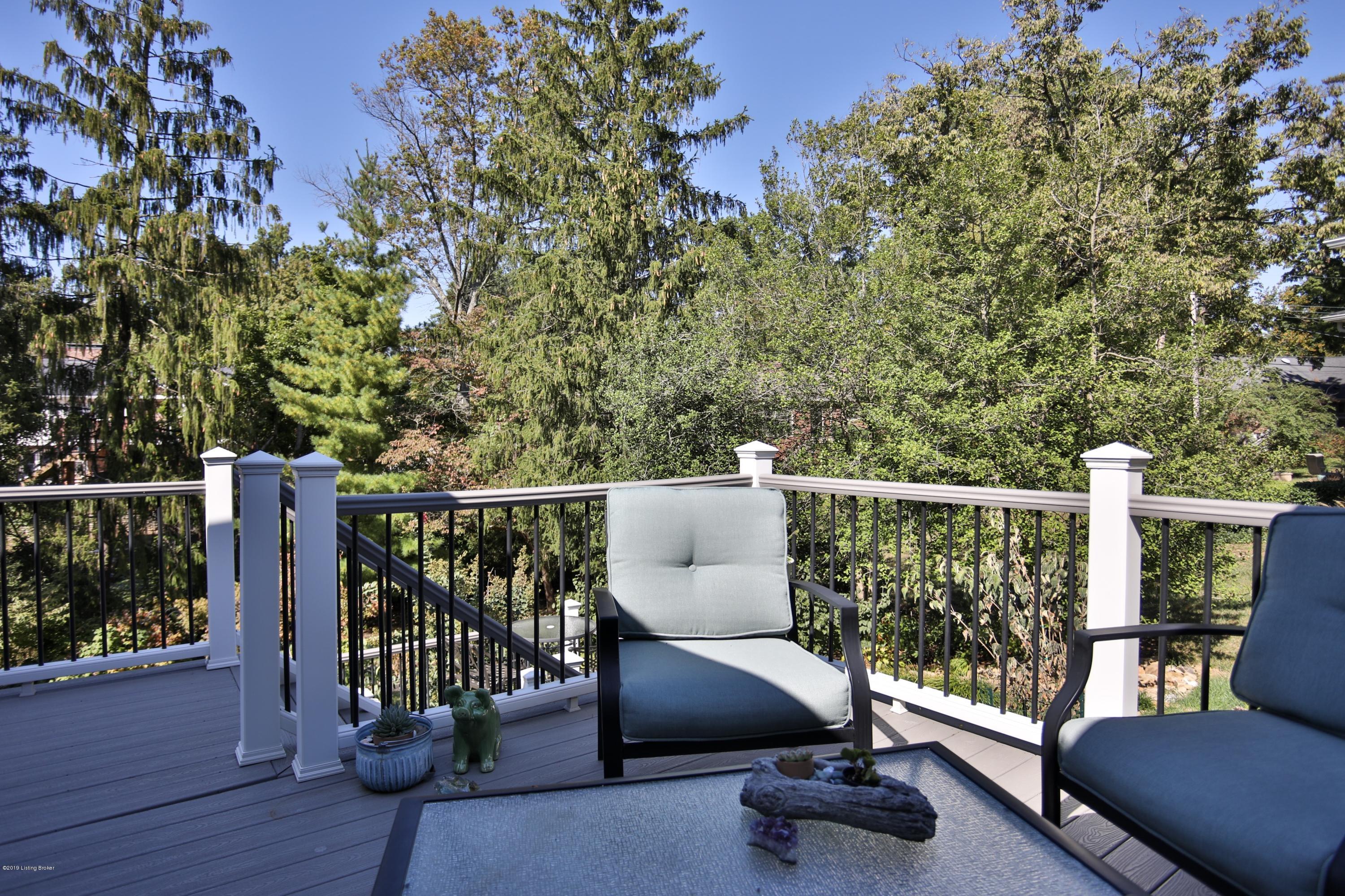 511 Ridgewood Road Louisville, KY 40207 - Photo 34 of 38 Deck