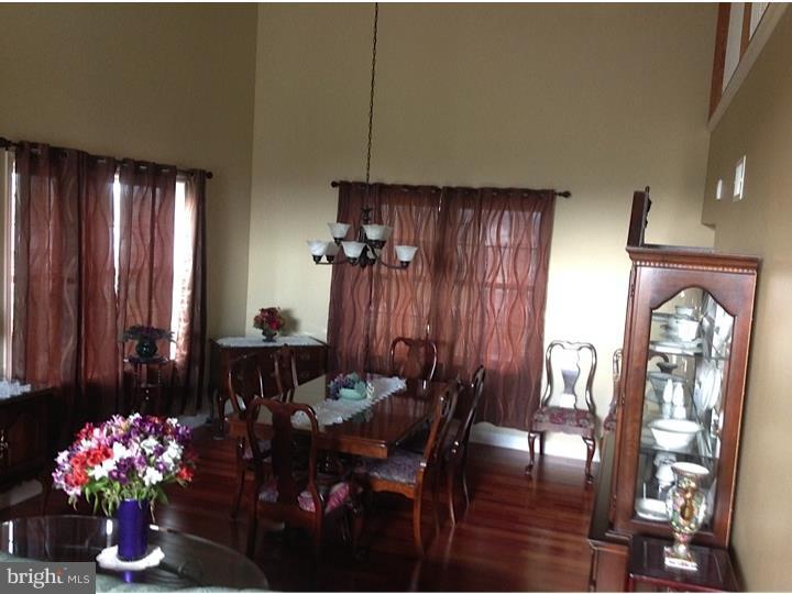 5109 Stoudts Ferry Bridge Road Reading, PA 19605 - Photo 7 of 25 Dining Room