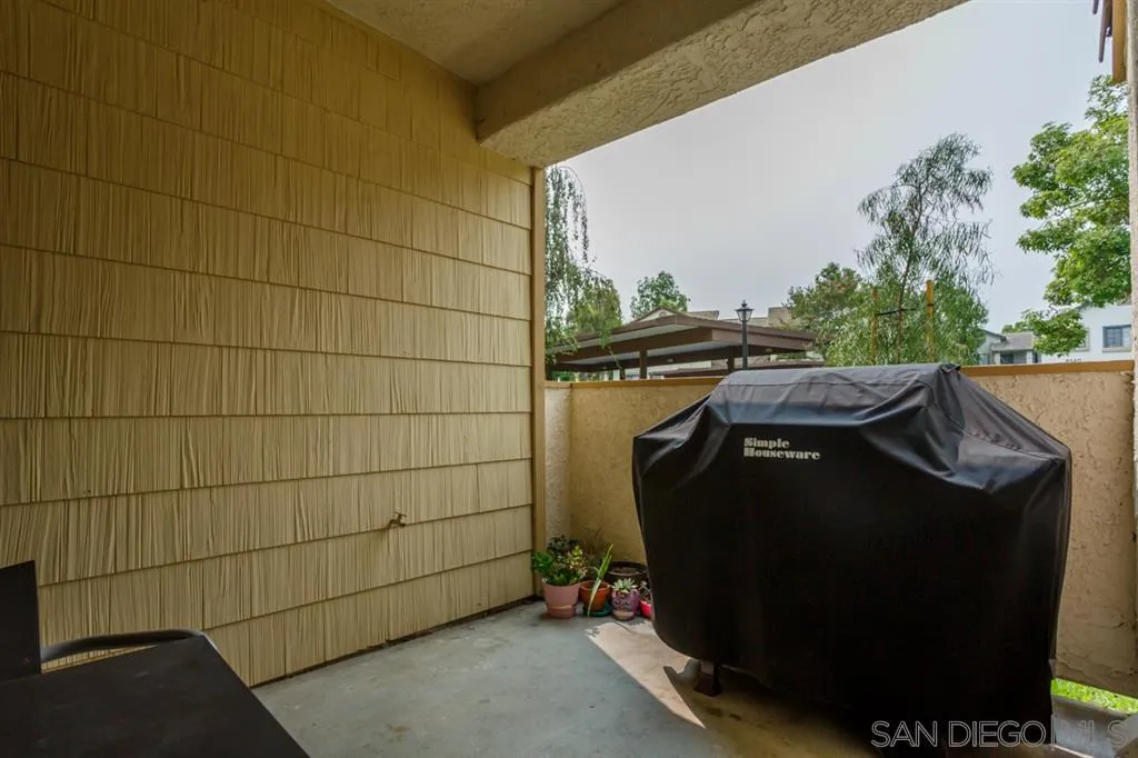 8558 Summerdale Road, Unit 133 San Diego, CA 92126 - Photo 11 of 14 a view of a balcony