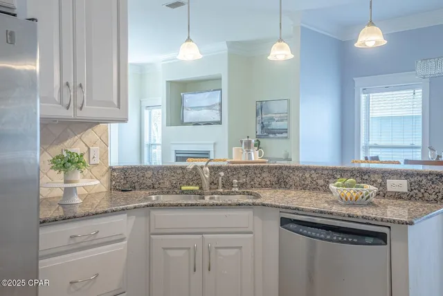 $698,900 | 61 Madie Lane, Santa Rosa Beach, FL 32459