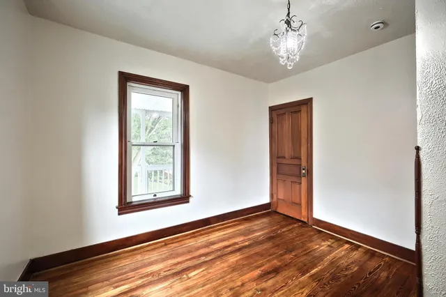 $369,900 | 415 Lincoln Way West, New Oxford, PA 17350