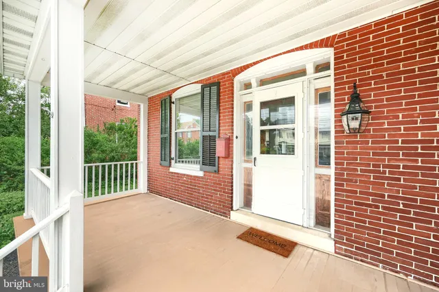 $369,900 | 415 Lincoln Way West, New Oxford, PA 17350