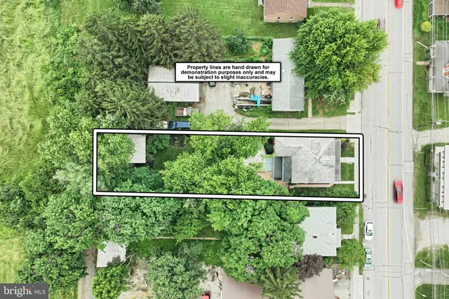 $369,900 | 415 Lincoln Way West, New Oxford, PA 17350