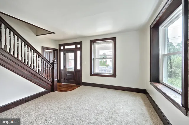 $369,900 | 415 Lincoln Way West, New Oxford, PA 17350