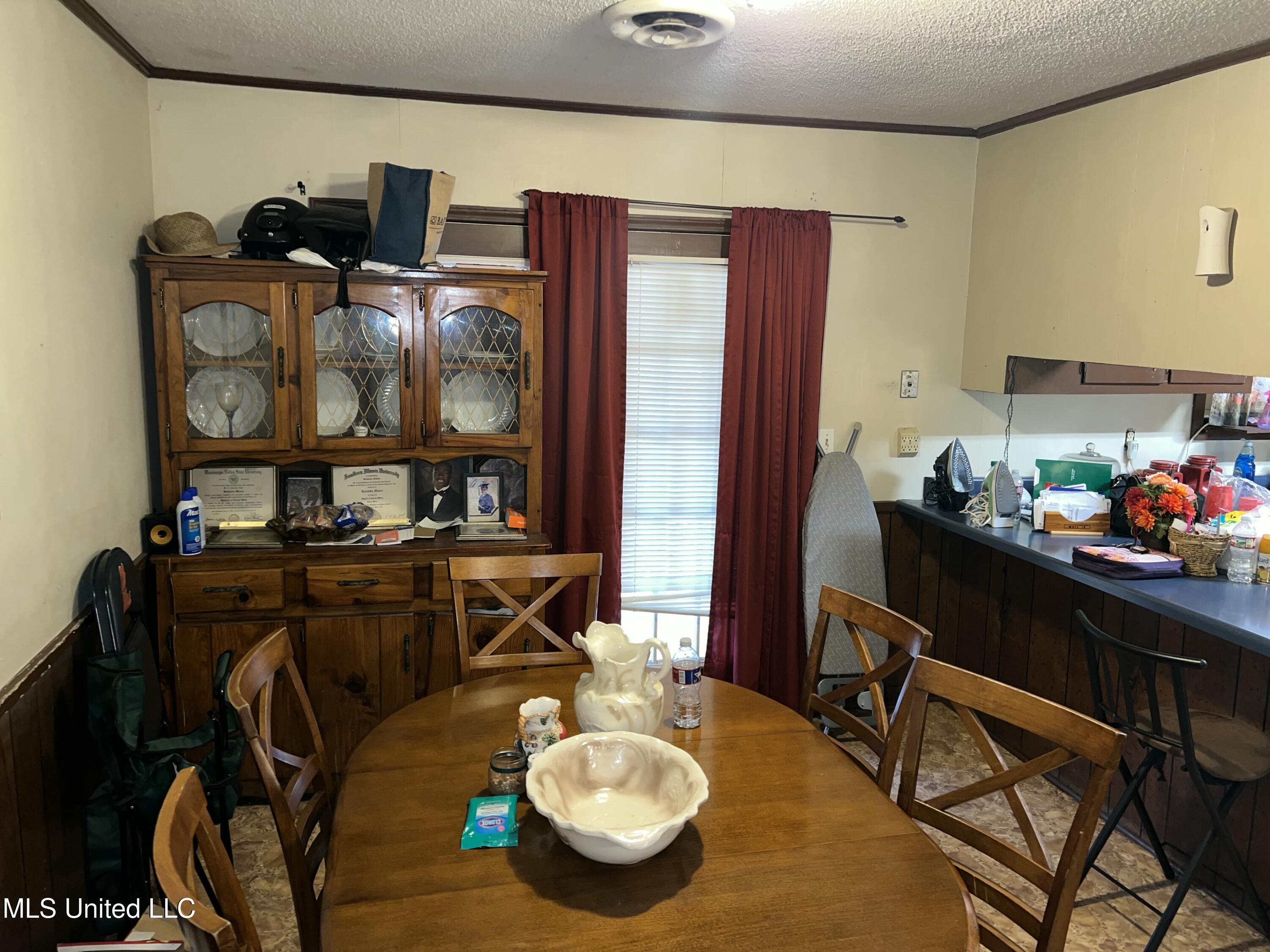 104 Goza Street Grenada, MS 38901 - Photo 5 of 10 IMG_4583