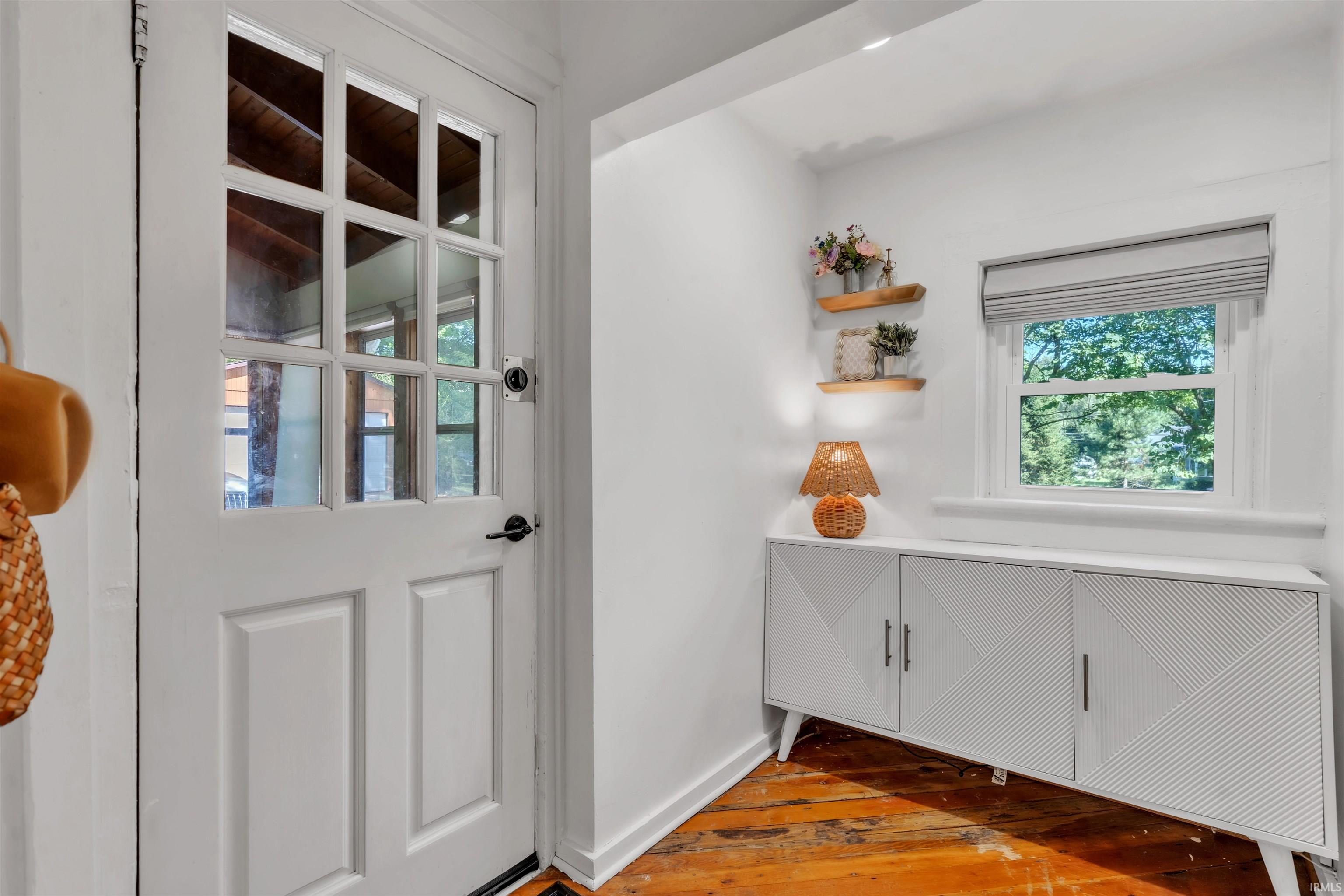 2444 Sand Point Road Fort Wayne, IN 46809 - Photo 15 of 36