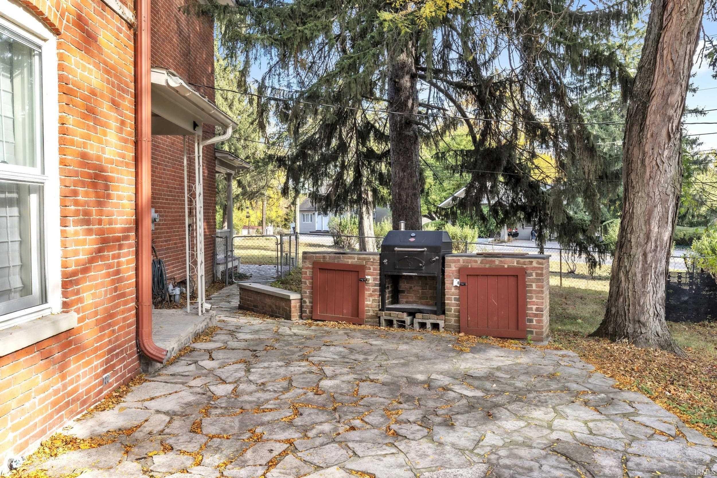 2444 Sand Point Road Fort Wayne, IN 46809 - Photo 30 of 36