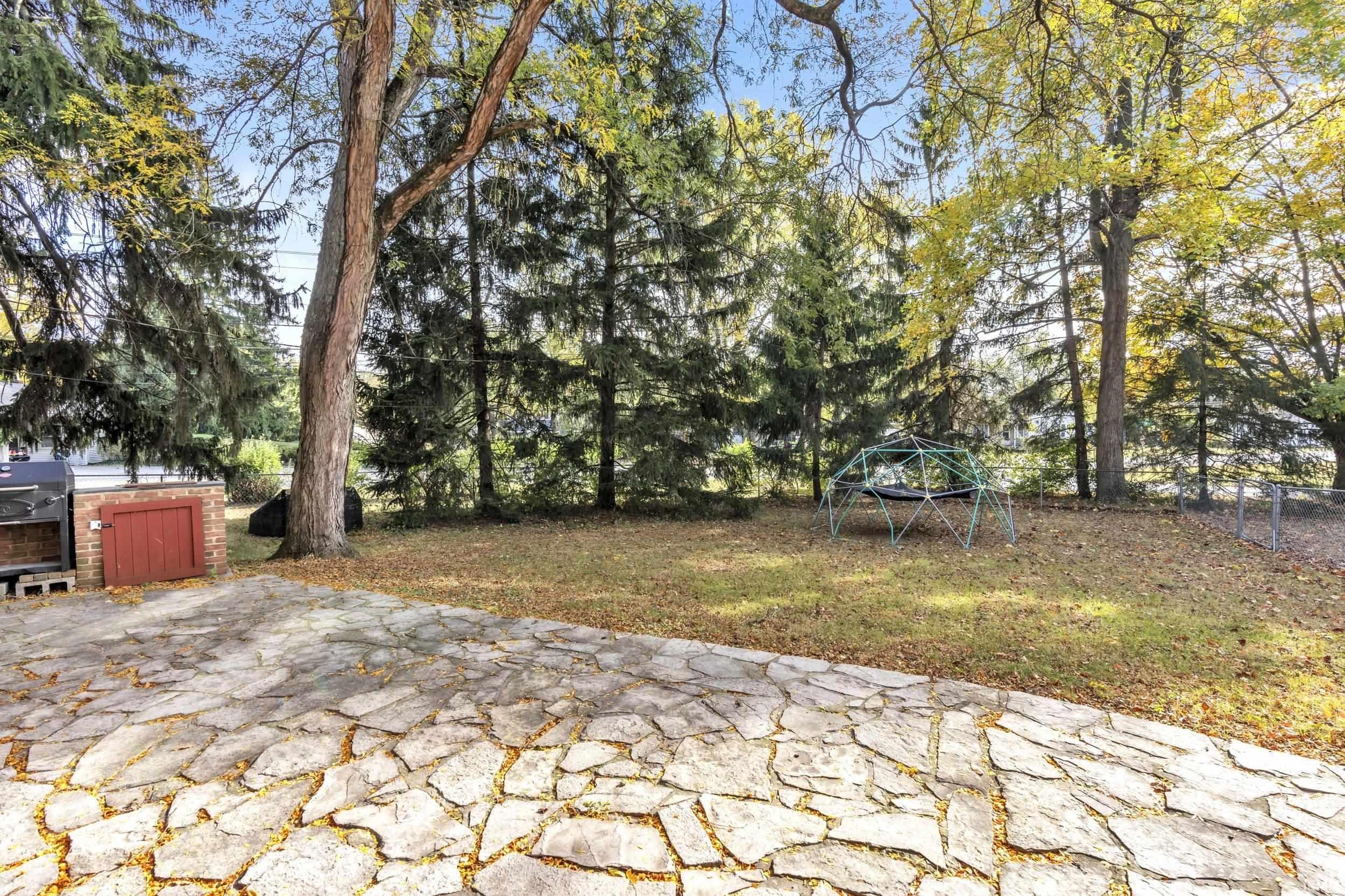 2444 Sand Point Road Fort Wayne, IN 46809 - Photo 32 of 36