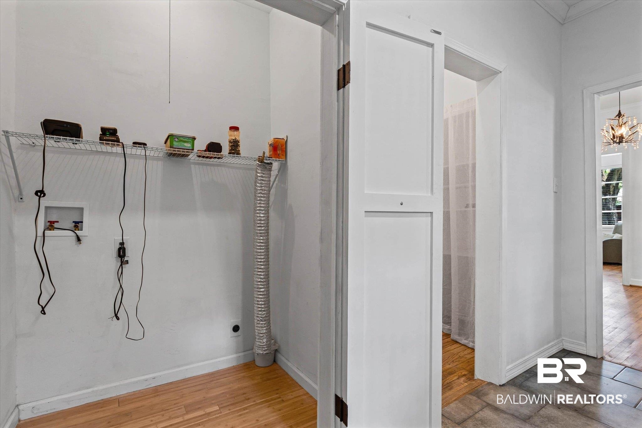 260 Williams Street Mobile, AL 36606 - Photo 9 of 23