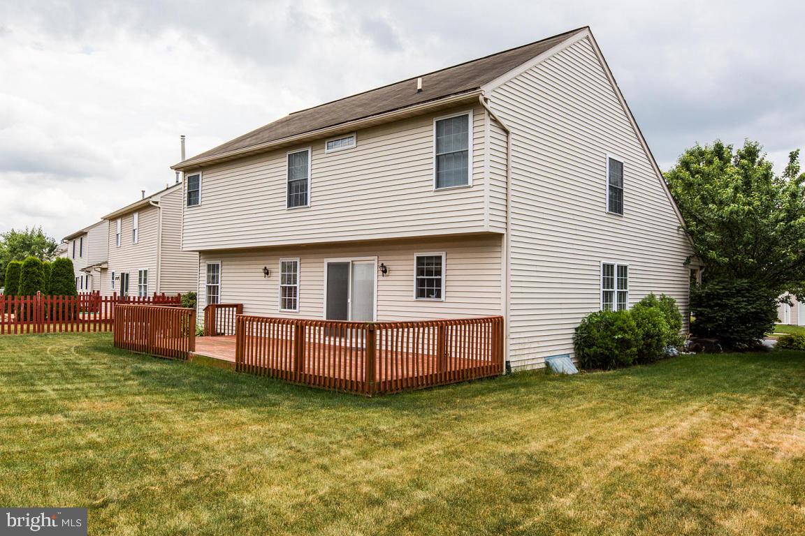 342 Cambridge Lane Lititz, PA 17543 - Photo 36 of 40