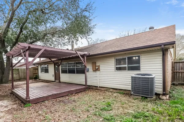 $1,895 | 2406 Heathergold Drive, Houston, TX 77084