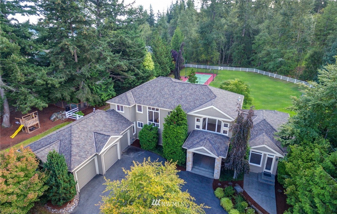640 Linden Road Bellingham, WA 98225 - Photo 2 of 25