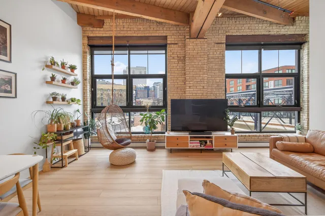 $3,195 | 404 North Washington Avenue, Unit 205, Minneapolis, MN 55401