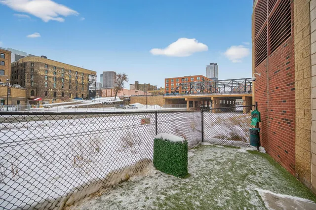 $3,195 | 404 North Washington Avenue, Unit 205, Minneapolis, MN 55401